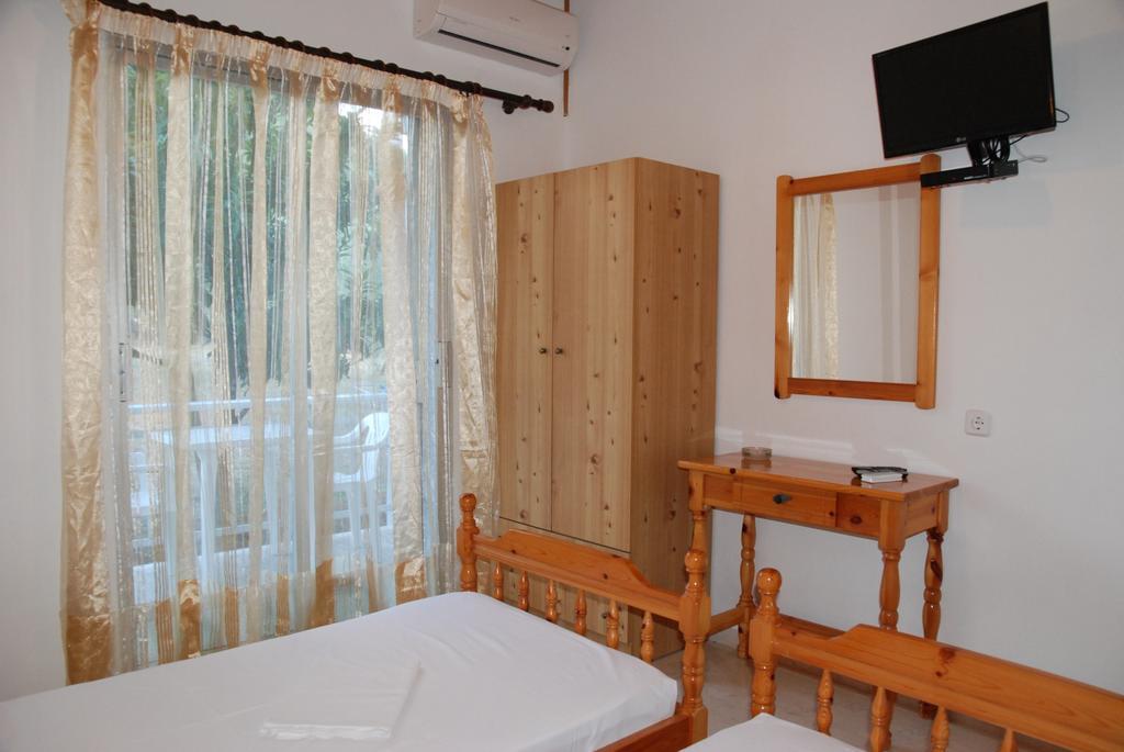 Soti'S Rooms Скала-Рахониу Экстерьер фото