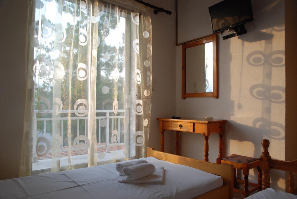 Soti'S Rooms Скала-Рахониу Экстерьер фото