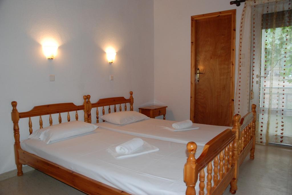 Soti'S Rooms Скала-Рахониу Экстерьер фото