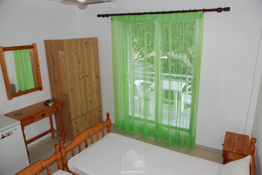 Soti'S Rooms Скала-Рахониу Экстерьер фото
